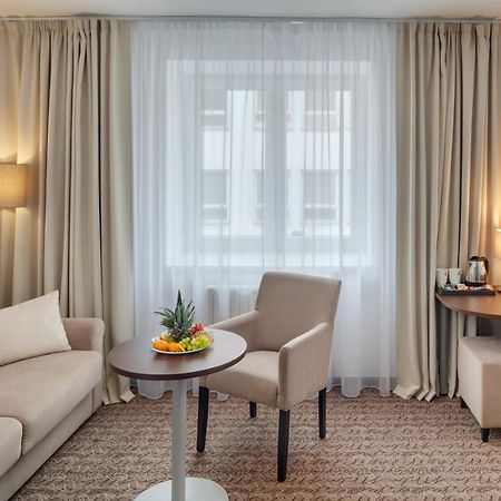 Hotel Atlas Бенешов Екстериор снимка